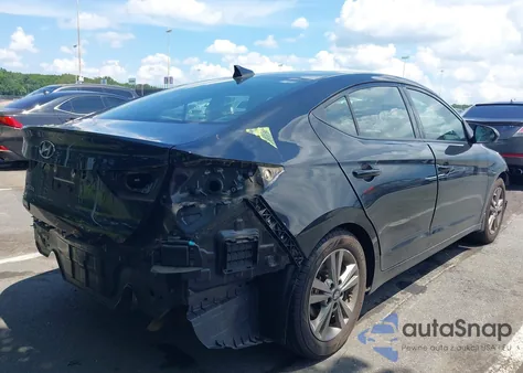2018 Hyundai Elantra Sel z USA, uszkodzony, nr VIN 5NPD84LF3JH368582